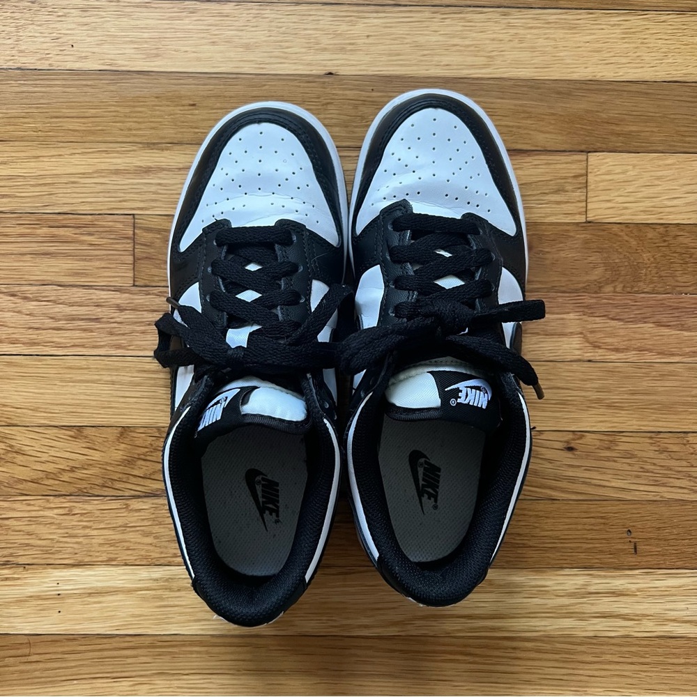Nike Dunk Low Pandas